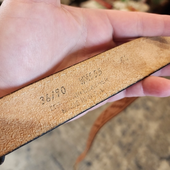 Ribco USA Brown Leather embossed western belt.  Size 36. - Picture 10 of 12